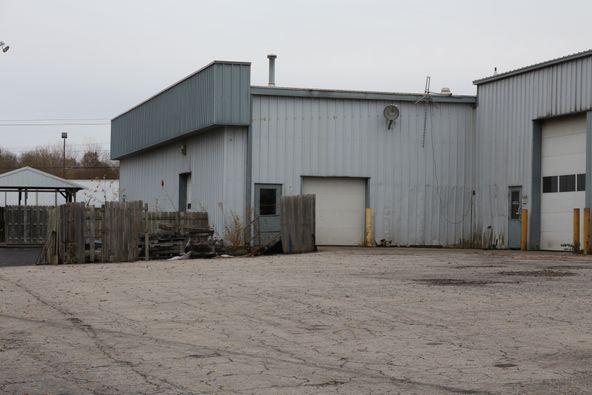 401 S Dirksen Pkwy, Springfield, IL 62703